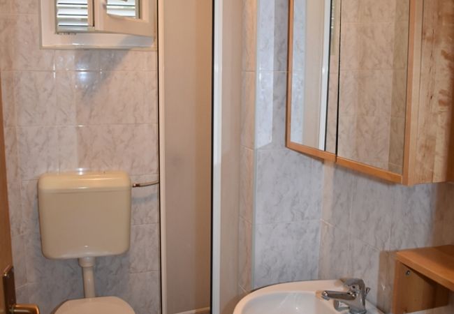 Apartment in Drage - Apartment in Drage with Balcony, Air condition, WIFI (5013-4) Apartment in Drage - Apartment in Drage with Balcony, Air condition, WIFI (5013-4)