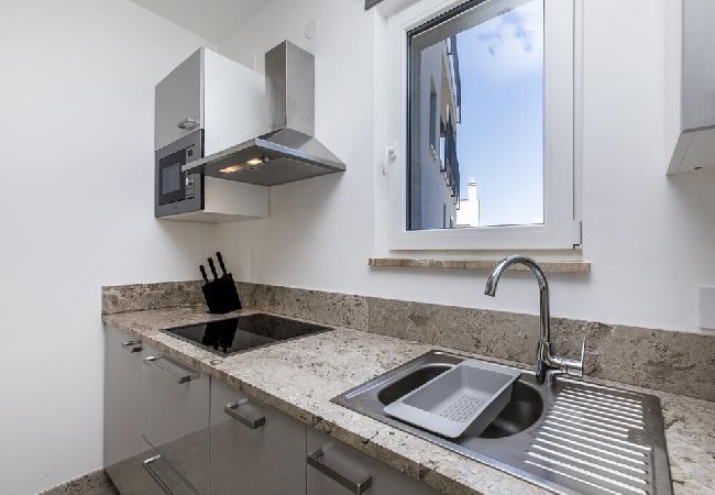 Apartment in Mali Lošinj - Apartment in Mali Lošinj with Seaview, Terrace, Air condition, WIFI (4927-1) Apartment in Mali Lošinj - Apartment in Mali Lošinj with Seaview, Terrace, Air condition, WIFI (4927-1)