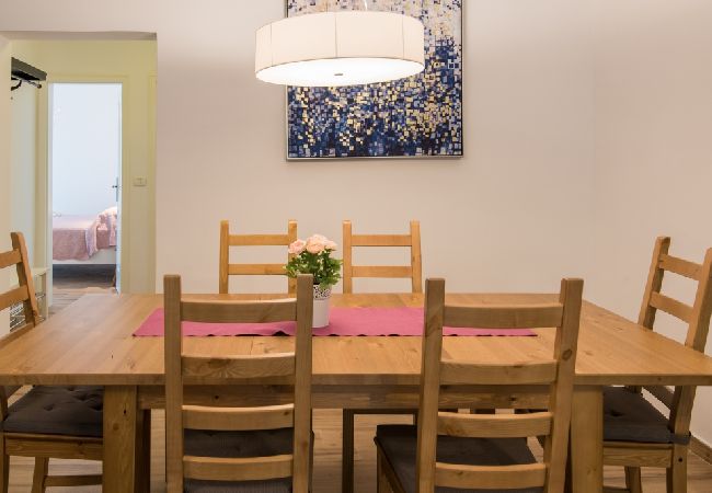House in Vrbnik - Holiday Home in Vrbnik with Air condition, WIFI, Dishwasher (4791-1) House in Vrbnik - Holiday Home in Vrbnik with Air condition, WIFI, Dishwasher (4791-1)