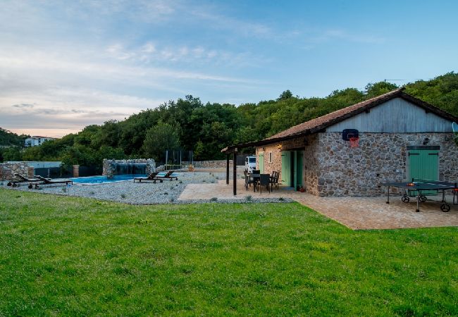 House in Vrbnik - Holiday Home in Vrbnik with Air condition, WIFI, Dishwasher (4791-1) House in Vrbnik - Holiday Home in Vrbnik with Air condition, WIFI, Dishwasher (4791-1)