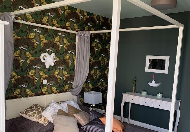 House in Split - Holiday Home in Split with Seaview, Terrace, Air condition, WIFI (4937-1) House in Split - Holiday Home in Split with Seaview, Terrace, Air condition, WIFI (4937-1)