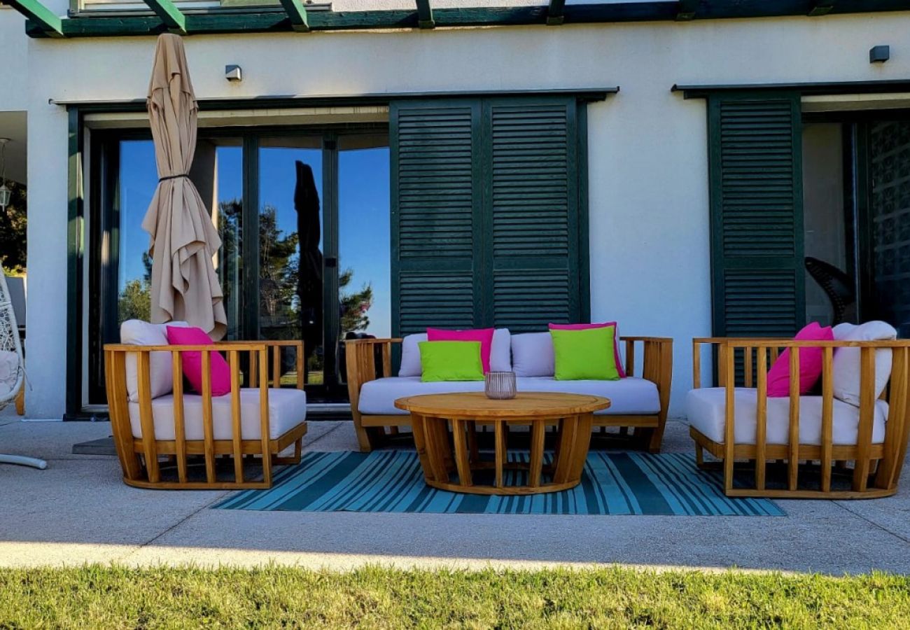 House in Split - Holiday Home in Split with Seaview, Terrace, Air condition, WIFI (4937-1)