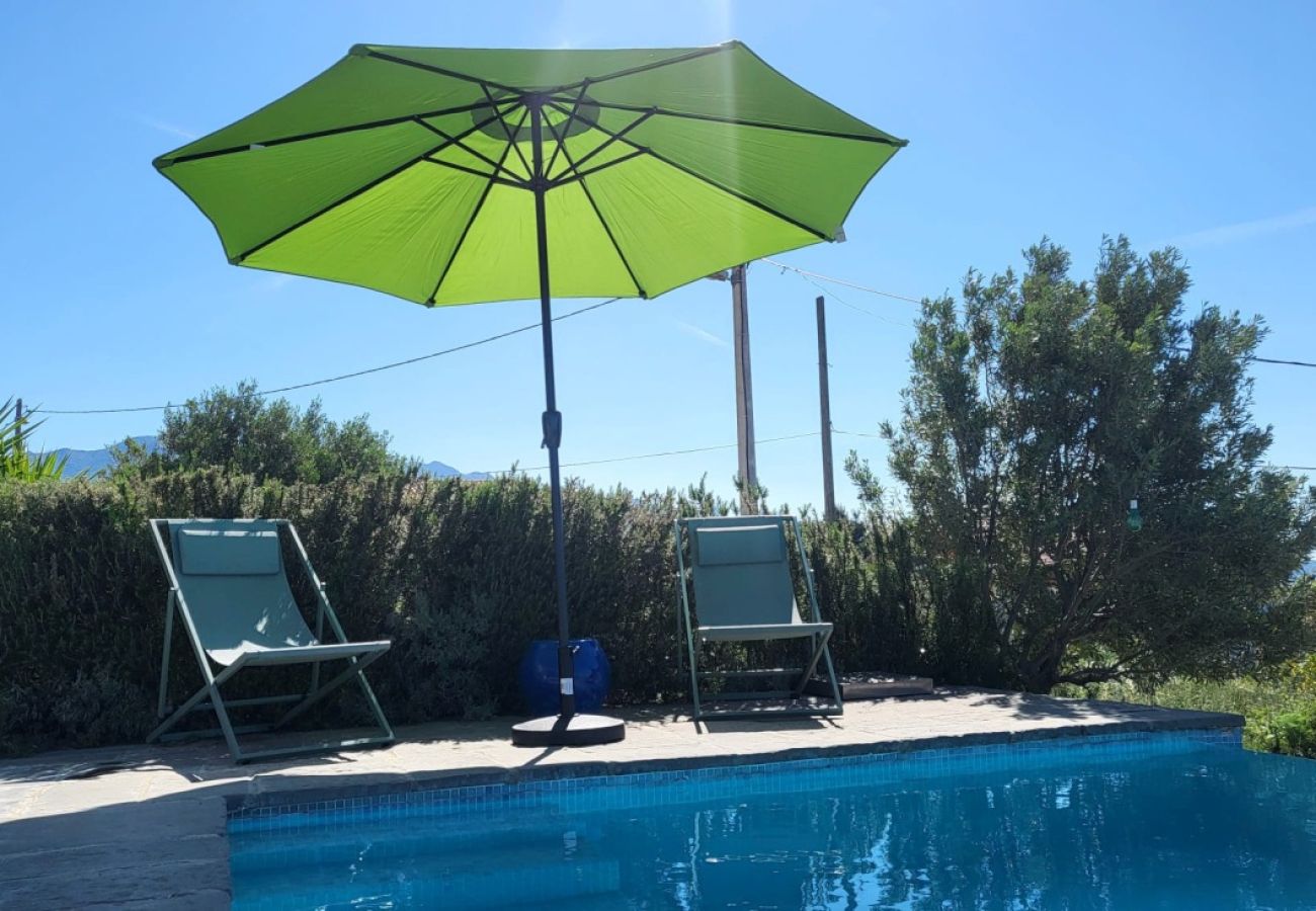 House in Split - Holiday Home in Split with Seaview, Terrace, Air condition, WIFI (4937-1)