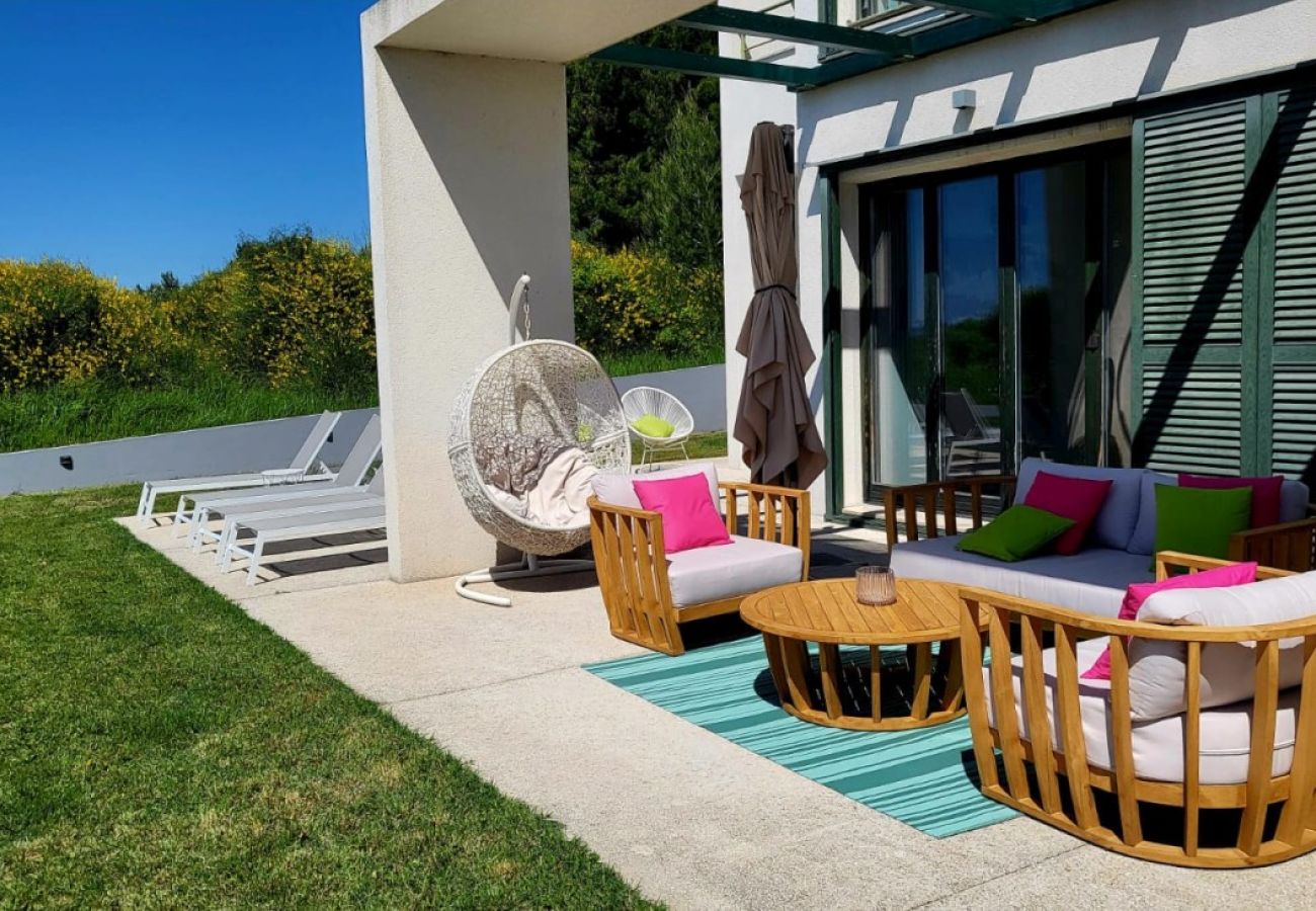 House in Split - Holiday Home in Split with Seaview, Terrace, Air condition, WIFI (4937-1)