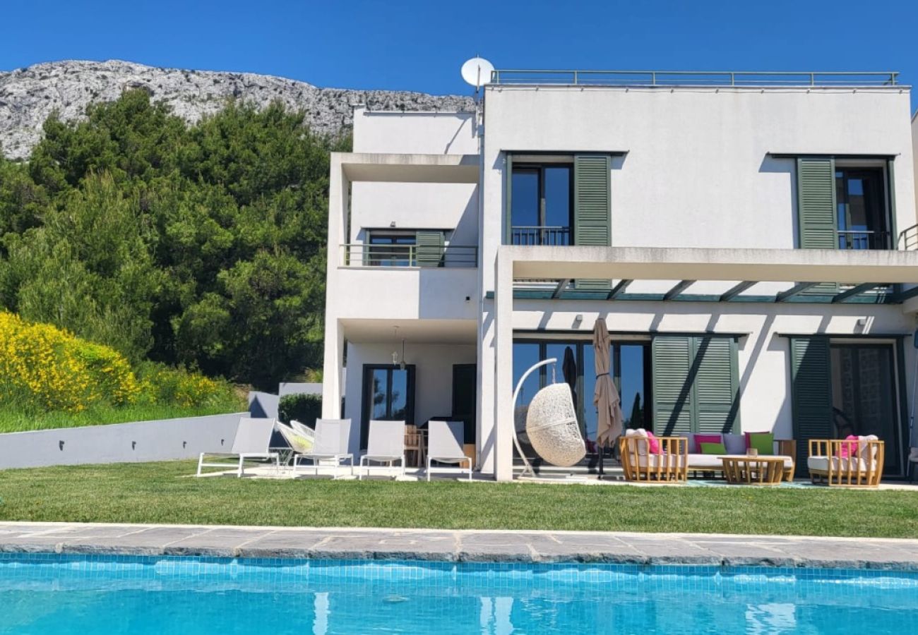 House in Split - Holiday Home in Split with Seaview, Terrace, Air condition, WIFI (4937-1)
