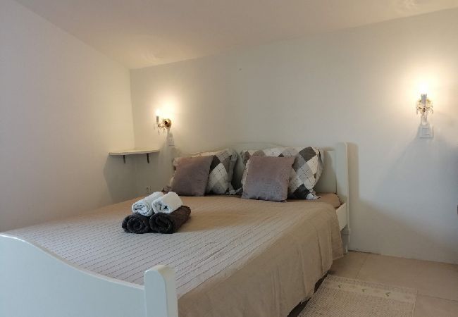 Apartment in Funtana - Apartment in Funtana with Balcony, Air condition, WIFI, Washing machine (4982-3) Apartment in Funtana - Apartment in Funtana with Balcony, Air condition, WIFI, Washing machine (4982-3)