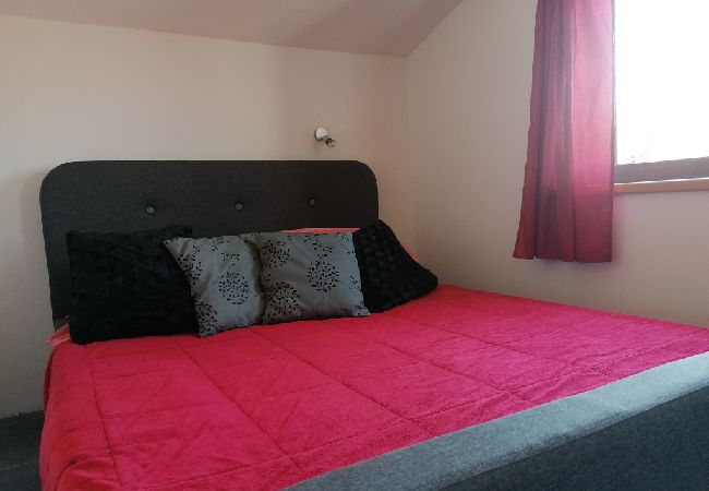 Studio in Funtana - Studio apartment in Funtana with Air condition, WIFI, Washing machine (4982-4) Studio in Funtana - Studio apartment in Funtana with Air condition, WIFI, Washing machine (4982-4)