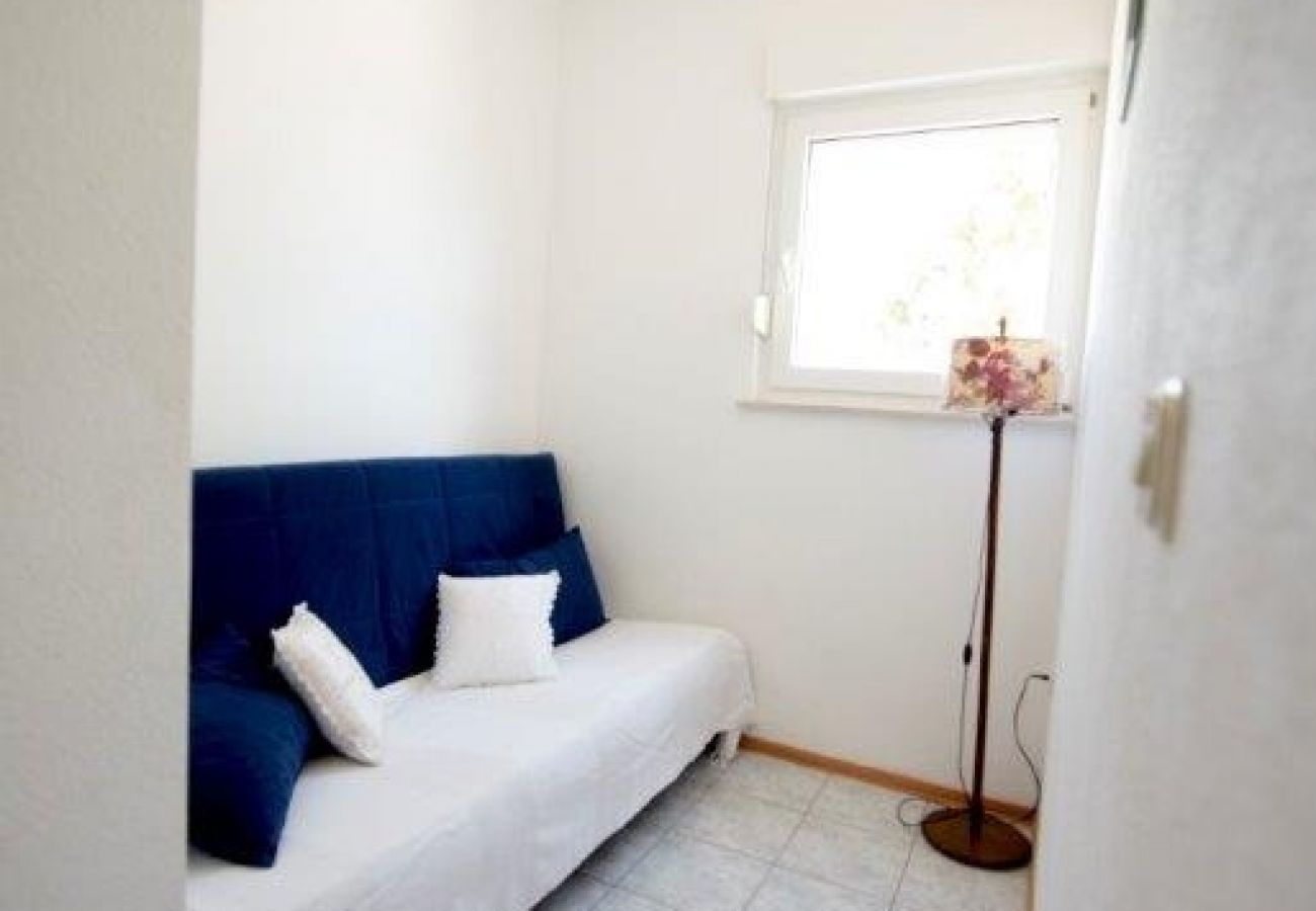 Studio in Duce - Studio apartment in Duće with Seaview, Balcony, Air condition, WIFI (132-5)