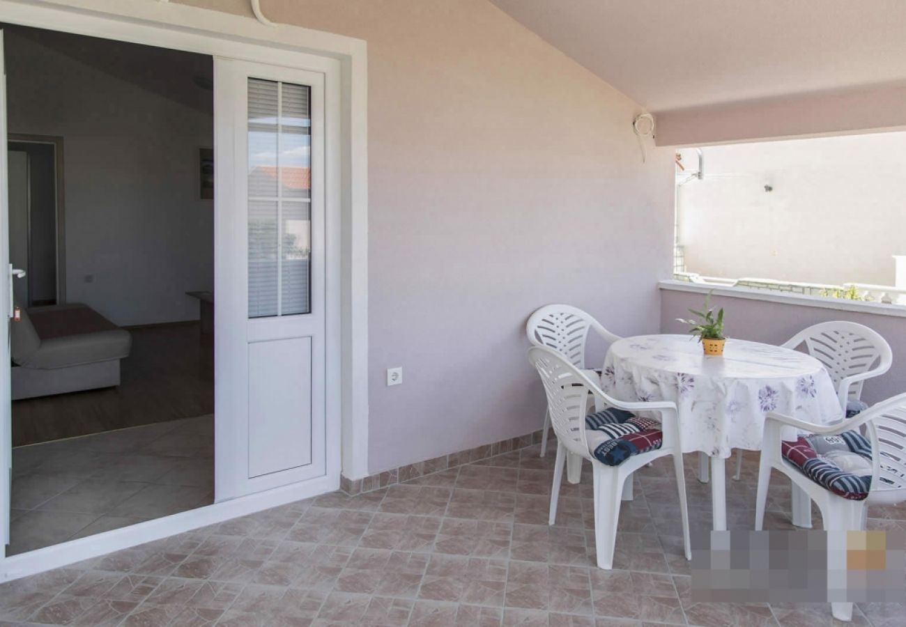 Apartment in Vir - Apartment in Vir with Seaview, Balcony, Air condition, WIFI (3777-2)