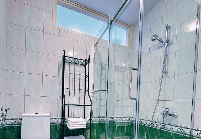 Apartment in Murter - Apartment in Murter with Seaview, Terrace, Air condition, WIFI (5026-3) Apartment in Murter - Apartment in Murter with Seaview, Terrace, Air condition, WIFI (5026-3)