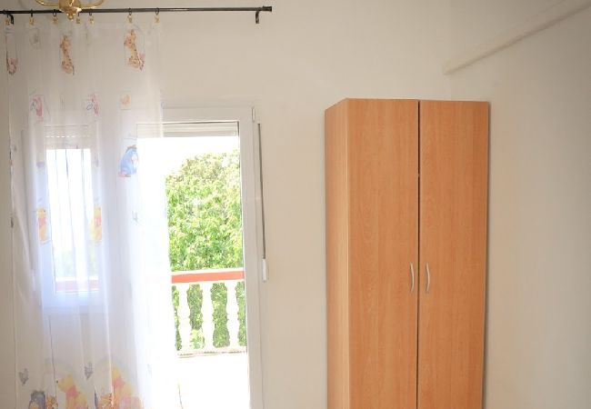 Apartment in Lopar - Apartment in Lopar with Seaview, Terrace, Air condition, WIFI (4229-1) Apartment in Lopar - Apartment in Lopar with Seaview, Terrace, Air condition, WIFI (4229-1)