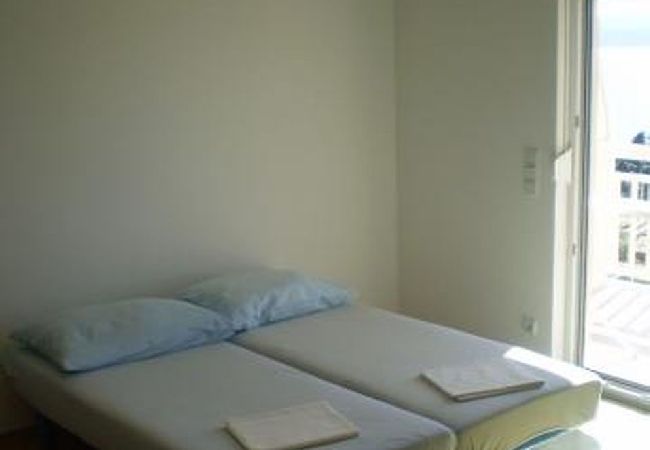 Apartment in Duce - Apartment in Duće with Seaview, Balcony, Air condition, WIFI (5060-3) Apartment in Duce - Apartment in Duće with Seaview, Balcony, Air condition, WIFI (5060-3)