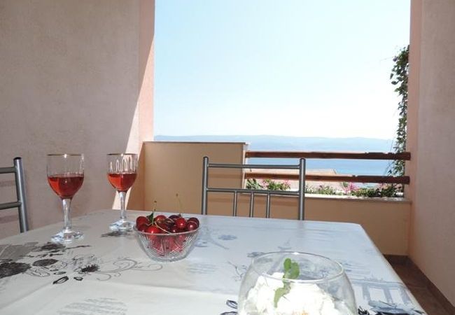 Apartment in Duce - Apartment in Duće with Seaview, Balcony, Air condition, WIFI (5067-2) Apartment in Duce - Apartment in Duće with Seaview, Balcony, Air condition, WIFI (5067-2)