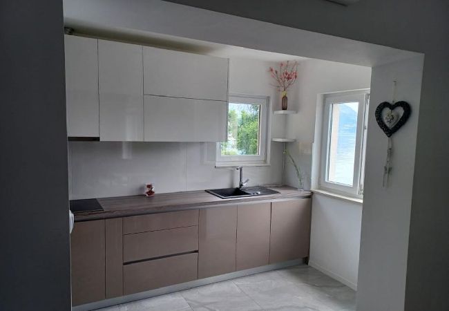 Apartment in Duce - Apartment in Duće with Seaview, Terrace, Air condition, WIFI (5064-1) Apartment in Duce - Apartment in Duće with Seaview, Terrace, Air condition, WIFI (5064-1)