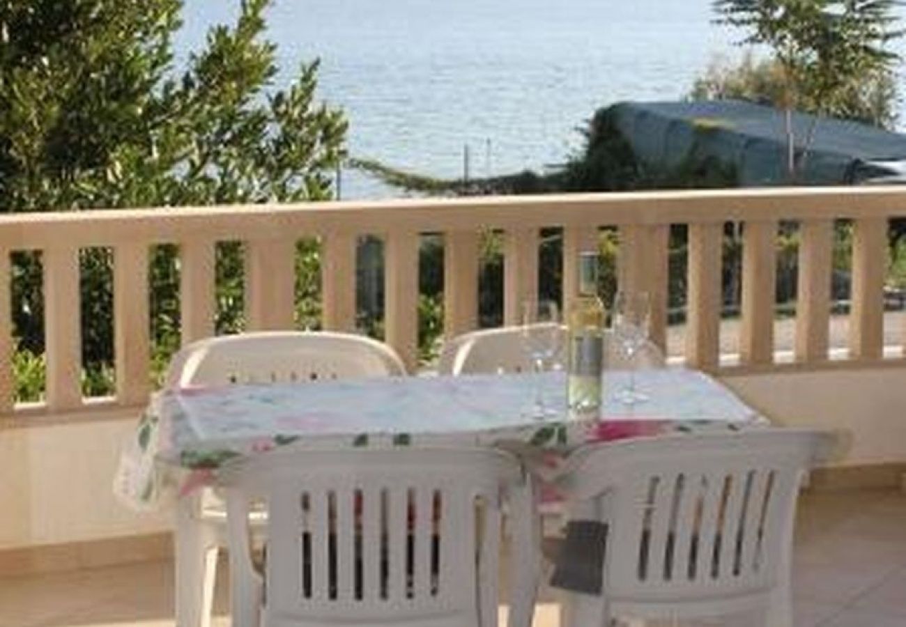 Studio in Duce - Studio apartment in Duće with Seaview, Terrace, Air condition, WIFI (5062-2)