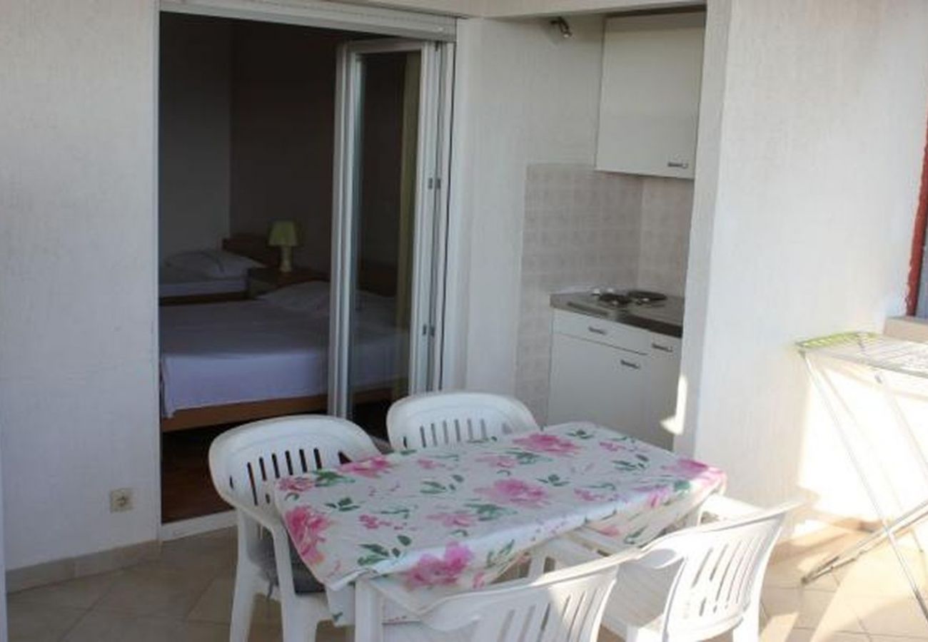 Studio in Duce - Studio apartment in Duće with Seaview, Terrace, Air condition, WIFI (5062-2)