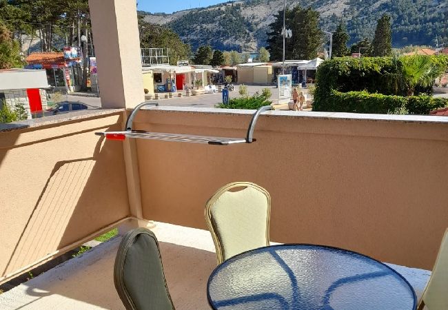 Rent by room in Lopar - Room in Lopar with Terrace, Air condition, WIFI (3719-6) Rent by room in Lopar - Room in Lopar with Terrace, Air condition, WIFI (3719-6)