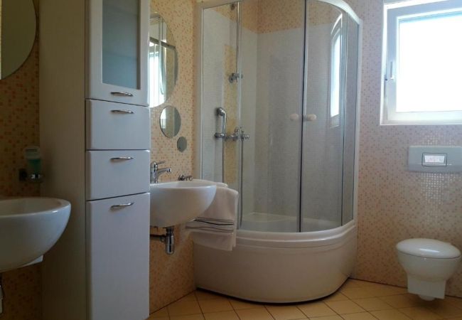 Apartment in Opatija - Apartment in Opatija with Seaview, Terrace, Air condition, WIFI (4812-1) Apartment in Opatija - Apartment in Opatija with Seaview, Terrace, Air condition, WIFI (4812-1)