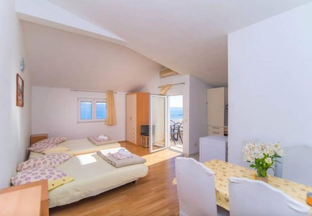 Studio in Dugi Rat - Studio apartment in Dugi Rat with Seaview, Terrace, Air condition, WIFI (5113-1)