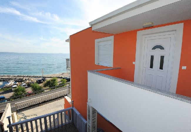 Apartment in Podstrana - Apartment in Podstrana-Sv.Martin with Seaview, Balcony, Air condition, WIFI (5117-6) Apartment in Podstrana - Apartment in Podstrana-Sv.Martin with Seaview, Balcony, Air condition, WIFI (5117-6)