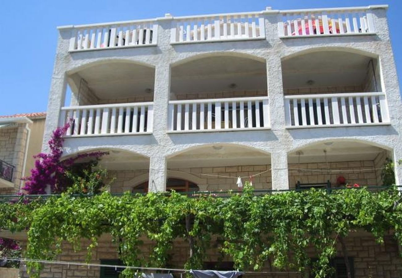 Apartment in Bol - Apartment in Bol with Seaview, Terrace, Air condition, WIFI (5121-3)