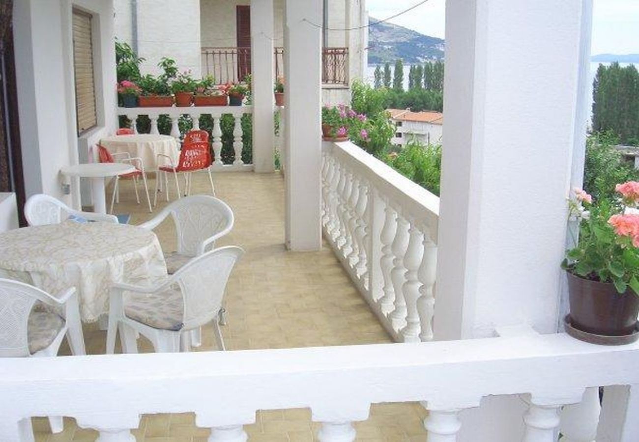 Apartment in Duce - Apartment in Duće with Seaview, Terrace, Air condition, WIFI (5128-2)