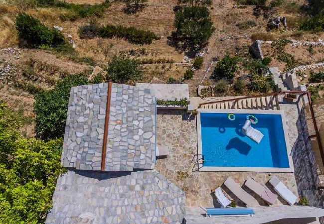 House in Dugi Rat - Holiday Home in Sumpetar Jesenice with Seaview, Terrace, Air condition, WIFI (5133-1) House in Dugi Rat - Holiday Home in Sumpetar Jesenice with Seaview, Terrace, Air condition, WIFI (5133-1)