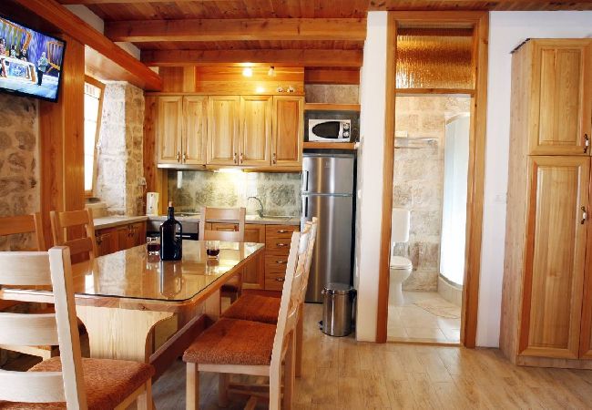 House in Dugi Rat - Holiday Home in Sumpetar Jesenice with Seaview, Terrace, Air condition, WIFI (5133-1) House in Dugi Rat - Holiday Home in Sumpetar Jesenice with Seaview, Terrace, Air condition, WIFI (5133-1)