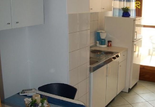 Apartment in Dugi Rat - Apartment in Dugi Rat with Seaview, Balcony, Air condition, WIFI (5132-4) Apartment in Dugi Rat - Apartment in Dugi Rat with Seaview, Balcony, Air condition, WIFI (5132-4)