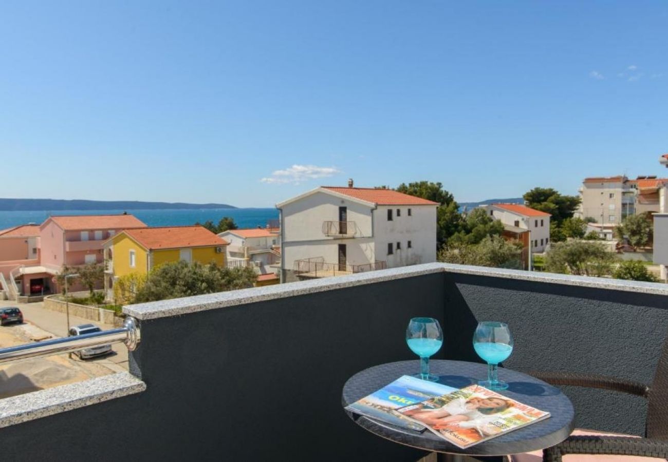 Apartment in Okrug Gornji - Apartment in Okrug Gornji with Seaview, Balcony, Air condition, WIFI (5134-2)