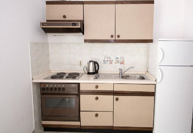 Apartment in Duce - Apartment in Duće with Seaview, Balcony, Air condition, WIFI (5146-6) Apartment in Duce - Apartment in Duće with Seaview, Balcony, Air condition, WIFI (5146-6)