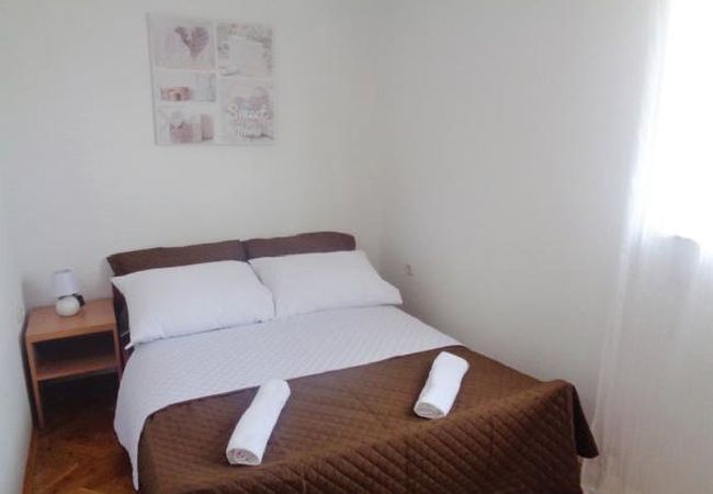 Apartment in Drage - Apartment in Drage with Seaview, Balcony, Air condition, WIFI (5144-7) Apartment in Drage - Apartment in Drage with Seaview, Balcony, Air condition, WIFI (5144-7)