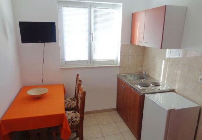 Apartment in Drage - Apartment in Drage with Balcony, Air condition, WIFI (5144-4) Apartment in Drage - Apartment in Drage with Balcony, Air condition, WIFI (5144-4)