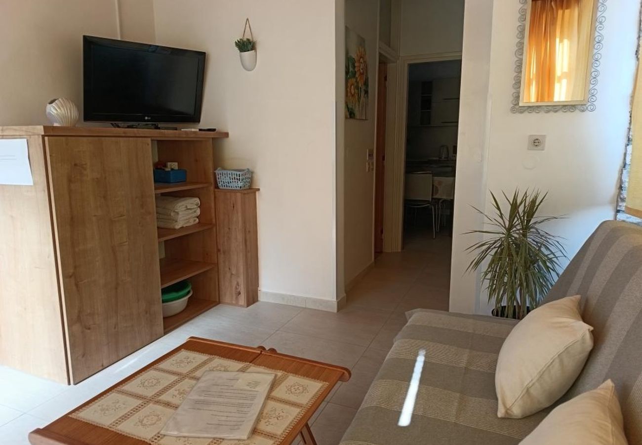 Apartment in Primošten - Apartment in Primošten with Seaview, Terrace, Air condition, WIFI (5155-1)