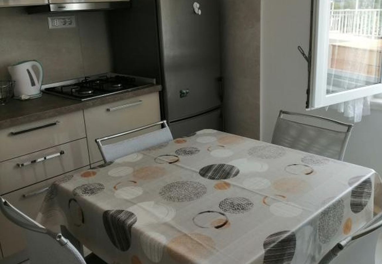 Apartment in Primošten - Apartment in Primošten with Seaview, Terrace, Air condition, WIFI (5155-1)