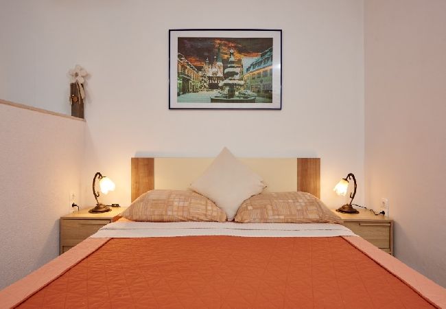 Studio in Mastrinka - Studio apartment in Mastrinka with Loggia, Air condition, WIFI, Washing machine (5159-1) Studio in Mastrinka - Studio apartment in Mastrinka with Loggia, Air condition, WIFI, Washing machine (5159-1)