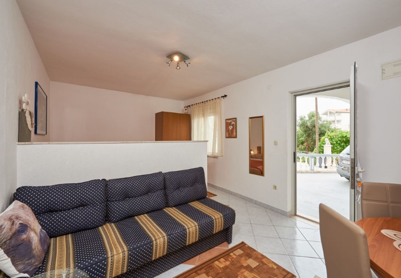 Studio in Mastrinka - Studio apartment in Mastrinka with Loggia, Air condition, WIFI, Washing machine (5159-1)