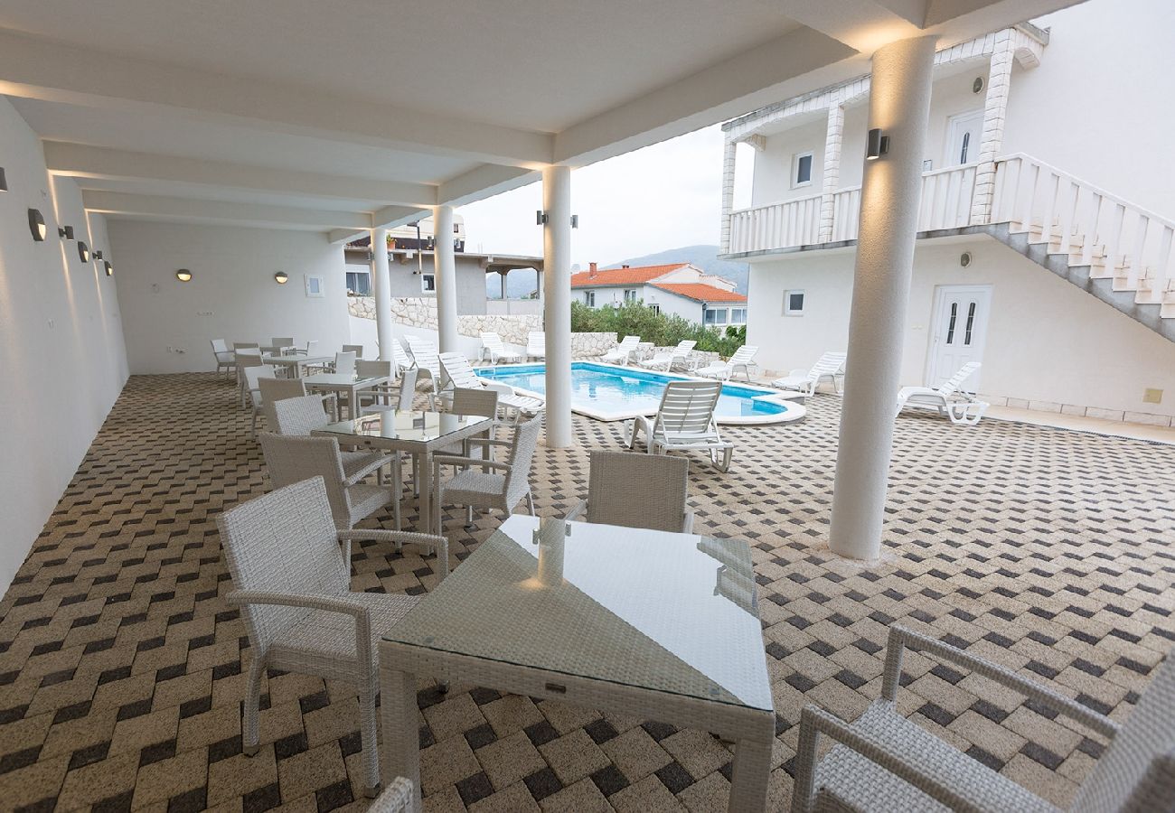 Apartment in Okrug Donji - Apartment in Okrug Donji with Seaview, Balcony, Air condition, WIFI (5166-3)