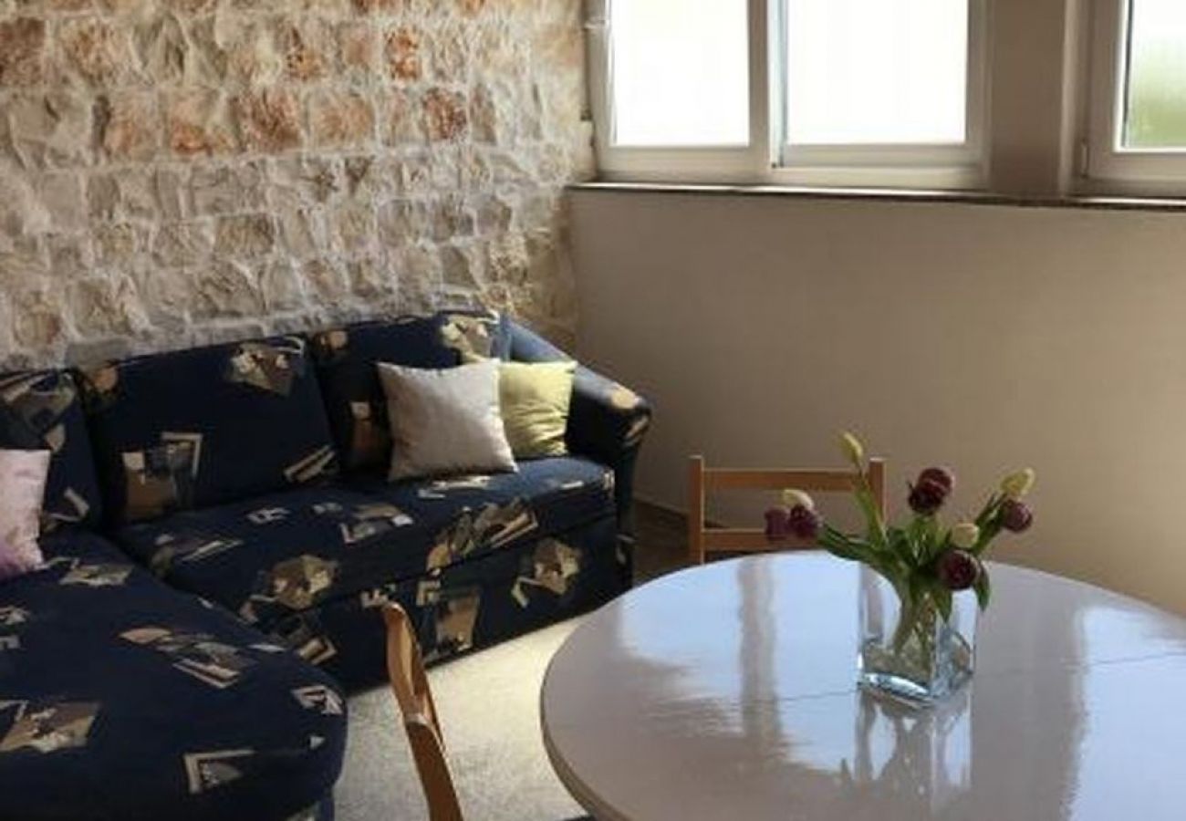 Studio in Sevid - Studio apartment in Sevid with Seaview, Air condition, WIFI (5169-1)