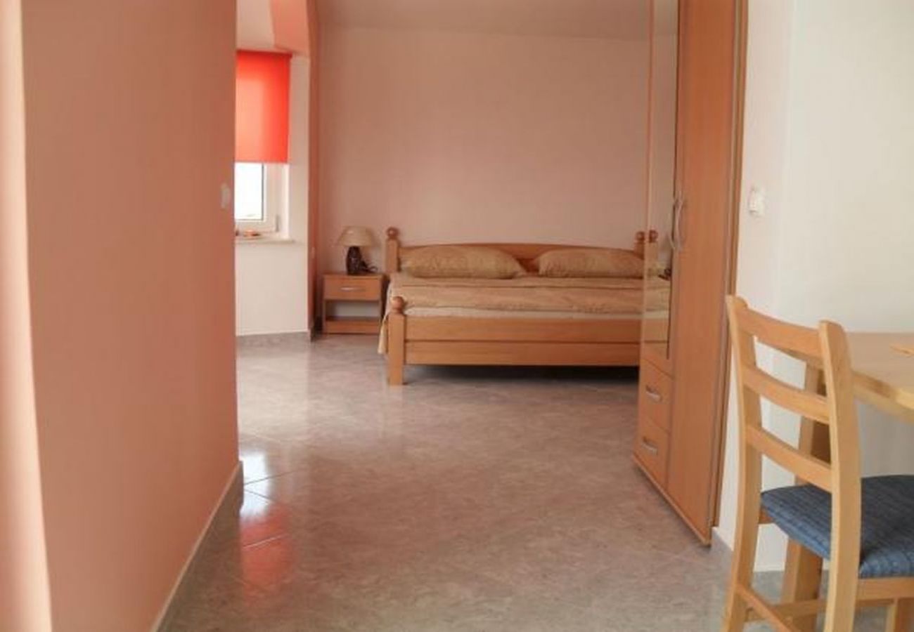 Studio in Sevid - Studio apartment in Sevid with Seaview, Balcony, Air condition, WIFI (5169-3)