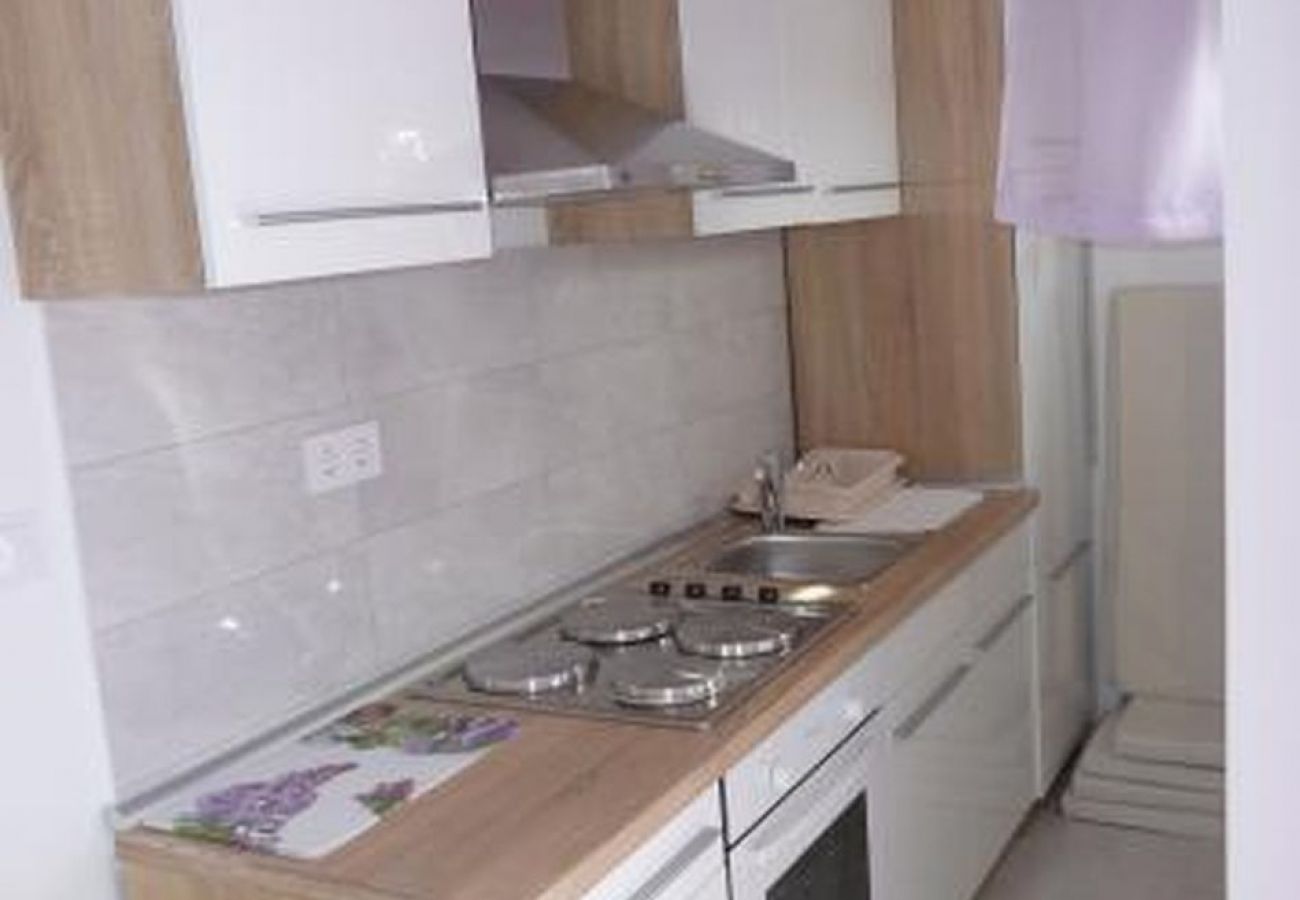 Apartment in Sibenik - Apartment in Brodarica with Seaview, Balcony, Air condition, WIFI (5183-1)