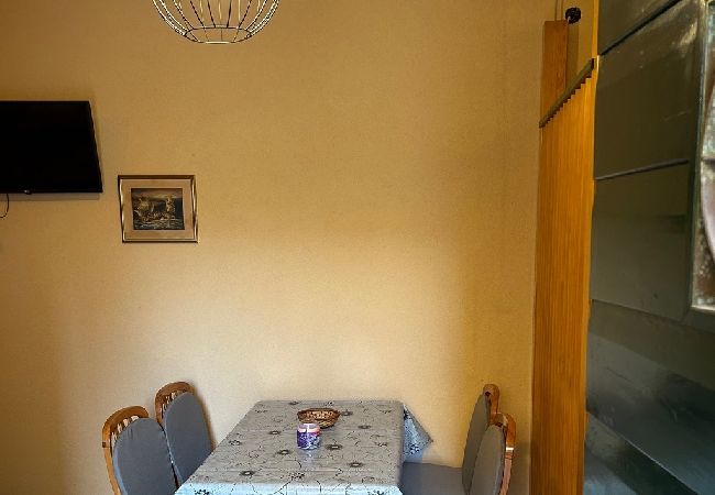 Studio in Sukošan - Studio apartment in Sukošan with Air condition, WIFI (5102-2) Studio in Sukošan - Studio apartment in Sukošan with Air condition, WIFI (5102-2)