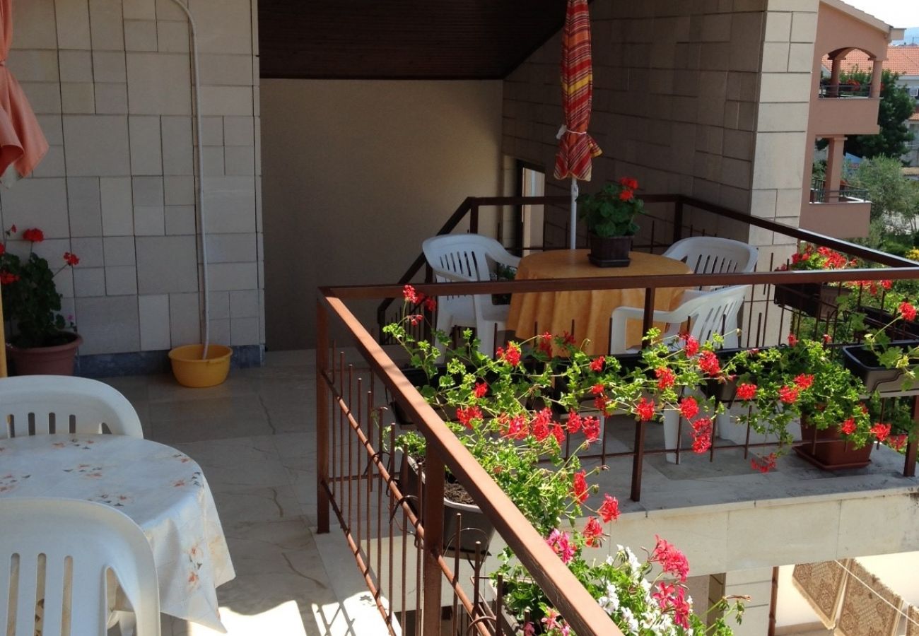 Rent by room in Sukošan - Room in Sukošan with Balcony, Air condition, WIFI (5188-1)