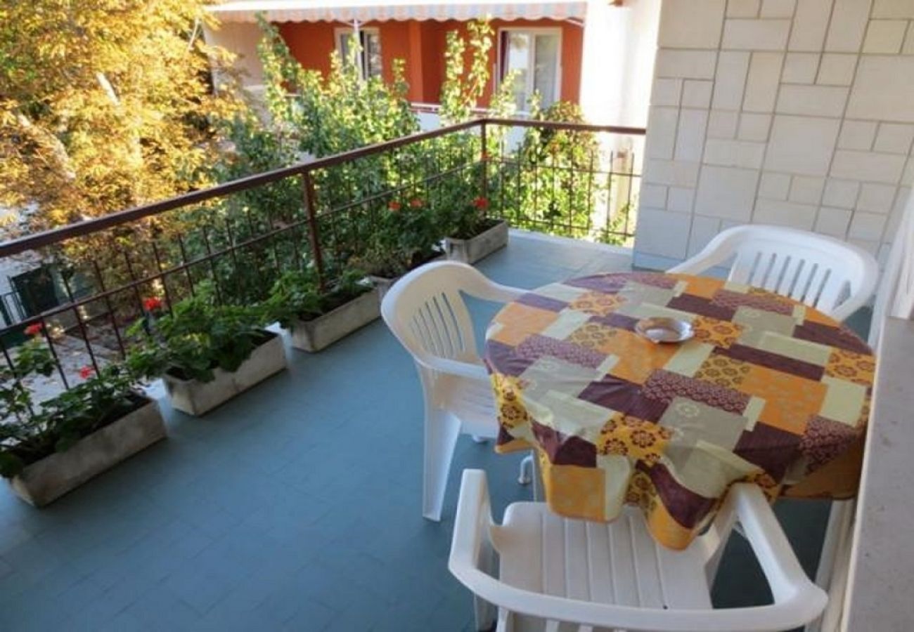 Rent by room in Sukošan - Room in Sukošan with Balcony, Air condition, WIFI (5188-2)