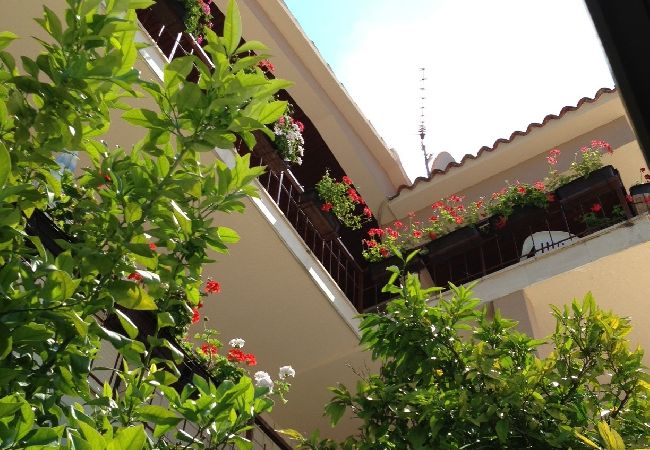 Rent by room in Sukošan - Room in Sukošan with Balcony, Air condition, WIFI (5188-7) Rent by room in Sukošan - Room in Sukošan with Balcony, Air condition, WIFI (5188-7)