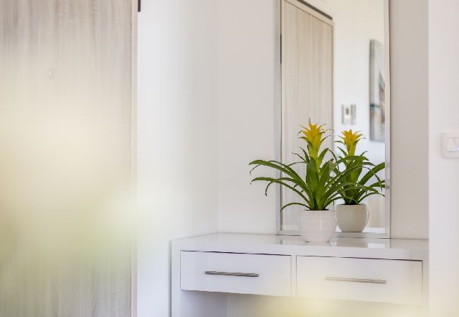 Apartment in Podstrana - Apartment in Podstrana-Sv.Martin with Seaview, Balcony, Air condition, WIFI (4777-3) Apartment in Podstrana - Apartment in Podstrana-Sv.Martin with Seaview, Balcony, Air condition, WIFI (4777-3)