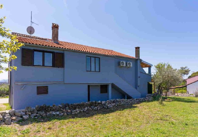 Apartment in Stivan - Apartment in Stivan with Balcony, Air condition, WIFI, Washing machine (5196-1) Apartment in Stivan - Apartment in Stivan with Balcony, Air condition, WIFI, Washing machine (5196-1)