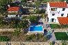 House in Omiš - Holiday Home in Omiš with Terrace, Air condition, WIFI, Washing machine (5202-1) House in Omiš - Holiday Home in Omiš with Terrace, Air condition, WIFI, Washing machine (5202-1)