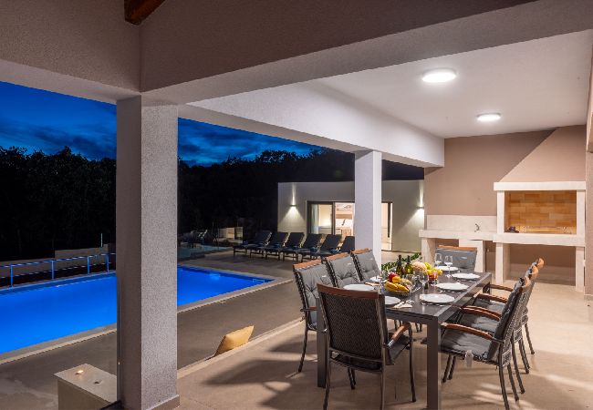 House in Labin - Holiday Home in Kapelica with Seaview, Terrace, Air condition, WIFI (5207-1) House in Labin - Holiday Home in Kapelica with Seaview, Terrace, Air condition, WIFI (5207-1)