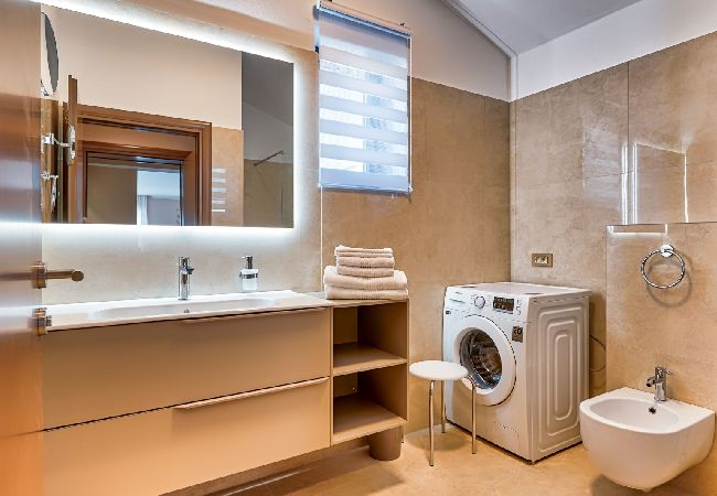 House in Labin - Holiday Home in Kapelica with Seaview, Terrace, Air condition, WIFI (5207-1) House in Labin - Holiday Home in Kapelica with Seaview, Terrace, Air condition, WIFI (5207-1)